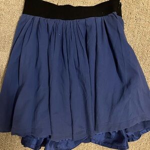 Boutique Full Short Skirt Size S
